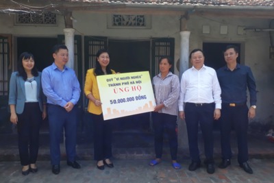Hỗ trợ 50 triệu đồng xây nhà Đại đoàn kết cho cháu ngoan Bác Hồ thành phố Hà Nội