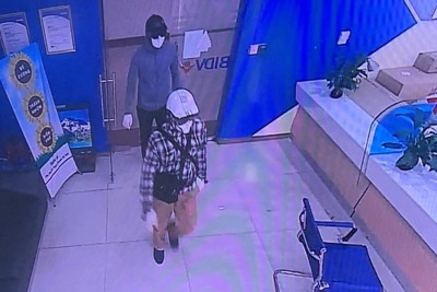 Công an Hà Nội công bố hình ảnh 2 tên cướp ngân hàng ở Huỳnh Thúc Kháng
