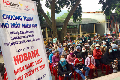 HDBank tiếp tục tài trợ kinh phí phẫu thuật cho 300 bệnh nhân nghèo
