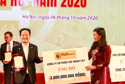 Bầu Hiển ủng hộ 5 tỷ đồng cho Quỹ Vì người nghèo TP Hà Nội
