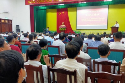 Huyện Thạch Thất: Tập huấn nghiệp vụ cho cán bộ làm công tác Đảng cơ sở