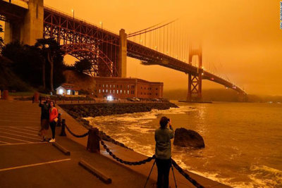 Hình ảnh cháy rừng khiến vịnh San Francisco biến thành màu cam như sao Hỏa