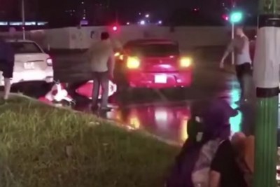 Hà Nội: Triệu tập lái xe ô tô lùi gây tai nạn trên đường Nguyễn Văn Lộc