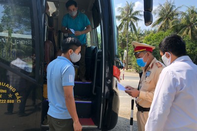 Từ ngày 27/7, kích hoạt lại chốt kiểm tra y tế tại các cửa ngõ ra vào Quảng Ngãi