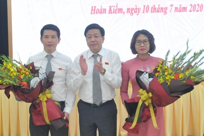 Ông Phạm Tuấn Long được bầu giữ chức Chủ tịch UBND quận Hoàn Kiếm