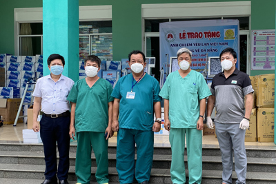 Hội yêu lan trao máy thở, dụng cụ y tế hơn 3,4 tỷ đồng cho các bệnh viện ở Đà Nẵng