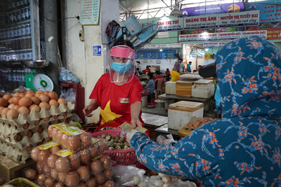 Đà Nẵng chính thức phát phiếu cho dân đi chợ theo ngày chẵn - lẻ