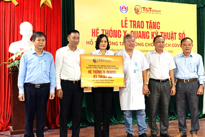 T&T Group tặng hệ thống X-Quang kỹ thuật số cho Quảng Nam chống Covid-19