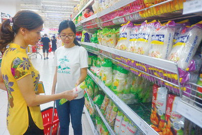 [Văn hóa tiêu dùng người Việt - góc nhìn đa chiều] Bài 2: 4 yếu tố tác động đến văn hóa tiêu dùng