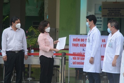 Bệnh viện Đà Nẵng dỡ cách ly sau 30 ngày: Bài học xương máu của ngành y