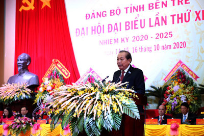 Phó Thủ tướng Thường trực Trương Hòa Bình dự Đại hội đại biểu Đảng bộ tỉnh Bến Tre