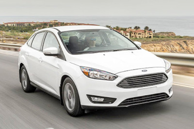 Giá xe ô tô hôm nay 10/10: Ford Focus thấp nhất ở mức 626 triệu đồng