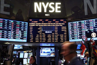 Chứng khoán Mỹ: Nhà đầu tư đặt cược vào đà phục hồi kinh tế, Dow nhảy vọt hơn 500 điểm