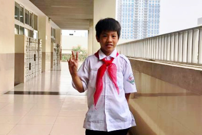 Hà Nội: Học sinh lớp 6 nhặt được của rơi trả lại người đánh mất