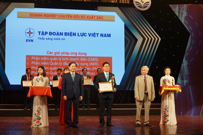 EVN cùng một số đơn vị của ngành Điện được vinh danh là Doanh nghiệp chuyển đổi số xuất sắc Việt Nam 2020