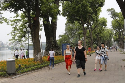 Khách quốc tế đến Việt Nam giảm sâu: Cú sốc với ngành du lịch, dịch vụ