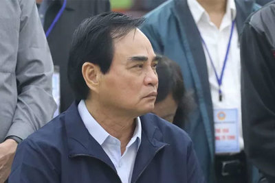 Đề nghị khai trừ Đảng nguyên Chủ tịch UBND TP Đà Nẵng Văn Hữu Chiến