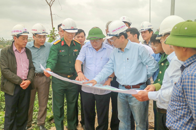 Quảng Trị: Cần hỗ trợ cho các dự án khu đô thị thương mại, dịch vụ, xây dựng nhà ở đô thị