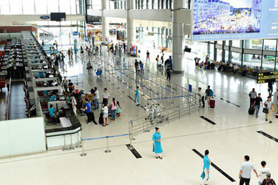 [Infographic] Khuyến cáo hành khách đến sân bay Nội Bài và Tân Sơn Nhất