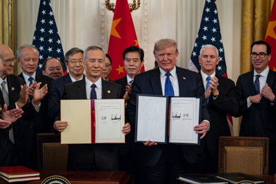 Mỹ bị "gài" ký thỏa thuận thương mại trước khi Trung Quốc công bố dịch?