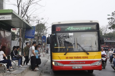 Trợ giá cho xe buýt: Điều chỉnh để phù hợp với thực tế