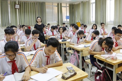 Thi tuyển sinh lớp 10 tại Hà Nội: Học giỏi cũng không được chủ quan