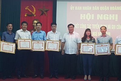 Quận Hoàng Mai: Công dân tình nguyện nhập ngũ tăng