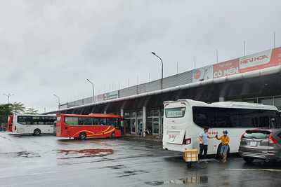 Đà Nẵng: Xe khách, taxi hoạt động trở lại, xe buýt vẫn tạm dừng