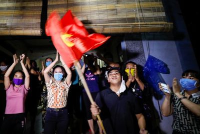 EAF: "Lời vượt lỗ" nhờ cách chống dịch của Việt Nam