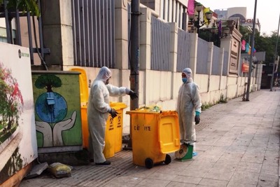 Chuyện thu gom, xử lý rác thải y tế ở Thanh Xuân