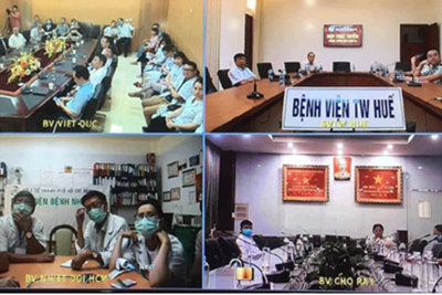 Các chuyên gia và bác sĩ giỏi nhất Việt Nam đang điều trị cho bệnh nhân người Anh