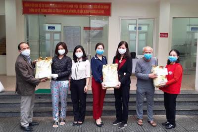 Quận Thanh Xuân hỗ trợ 3.745 người bị ảnh hưởng do dịch Covid-19