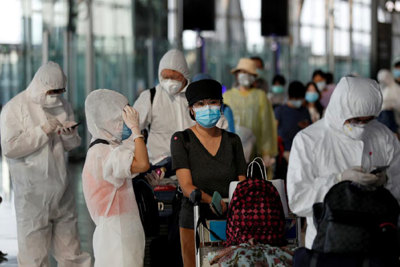 Thái Lan gia hạn tình trạng khẩn cấp quốc gia, Singapore có thêm gần 800 ca nhiễm Covid-19
