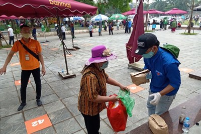 Cây ATM gạo phường Nghĩa Tân cấp hơn 100 tấn gạo cho người dân