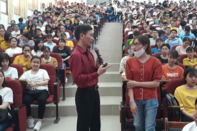 “Truyền lửa” yêu nghề cho sinh viên Học viện Nông nghiệp Việt Nam