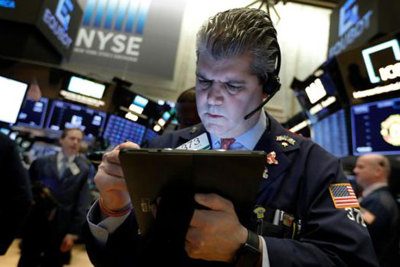 Chứng khoán Mỹ duy trì đà thăng hoa, Dow Jones bứt phá hơn 500 điểm