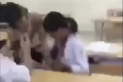 Quảng Ninh: Nữ sinh bị bạn lột đồ trong lớp, quay clip tung lên mạng xã hội