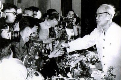 Chủ tịch Hồ Chí Minh - Người sáng lập nền báo chí cách mạng Việt Nam