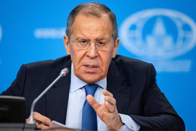 Ngoại trưởng Lavrov: Không có cơ sở hợp pháp nào để gia hạn lệnh cấm vận vũ khí với Iran