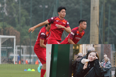 Công Phượng tổ chức lễ ăn hỏi kín, xin nghỉ thi đấu vòng 3 V-League 2020