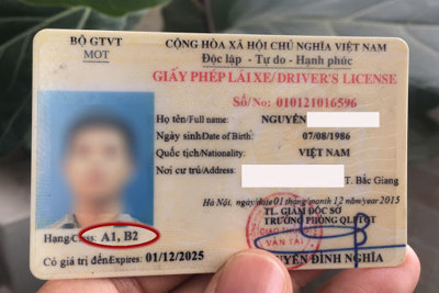 Đề xuất trừ điểm trên giấy phép lái xe, liệu có khả thi?