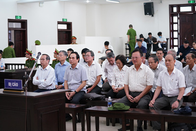 Hai cựu Chủ tịch UBND TP Đà Nẵng chia nhau 27 năm tù