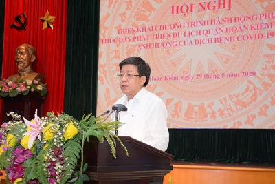 Bí thư Quận ủy Hoàn Kiếm Dương Đức Tuấn: Nghiên cứu phát triển kinh tế đêm để thúc đẩy du lịch