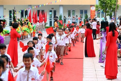 Hà Nội lại "nóng" cuộc đua chọn trường đầu cấp