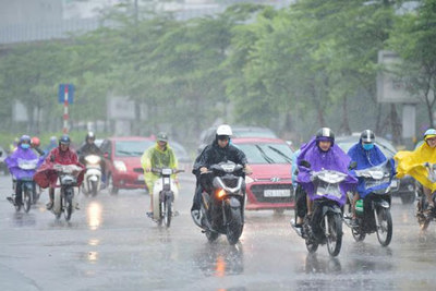 Thời tiết Hà Nội ngày 14/6: Mưa lớn trên diện rộng, nhiệt độ cao nhất trong ngày 32 độ C