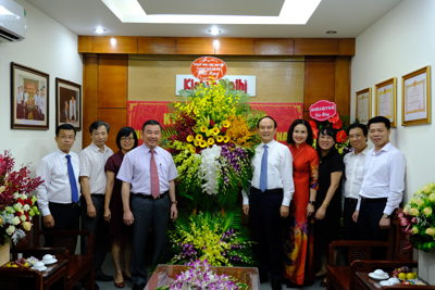 Nhiều đơn vị chúc mừng báo Kinh tế & Đô thị nhân 95 năm Ngày Báo chí Cách mạng Việt Nam