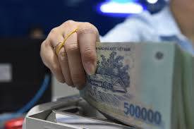 Thống đốc Lê Minh Hưng: Yêu cầu các ngân hàng đẩy nhanh việc xử lý tháo gỡ cho khách hàng