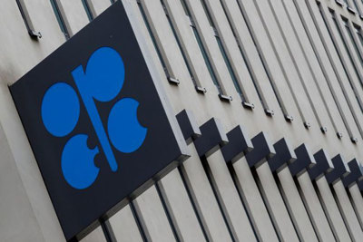 OPEC không thuyết phục được Nga, giá dầu chạm đáy kể từ năm 2017