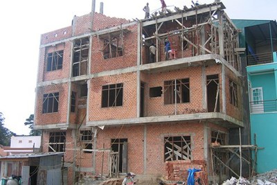 TP Hồ Chí Minh: Công trình xây dựng cần dán giấy phép công khai