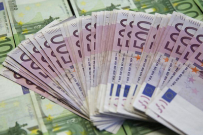 Đồng Euro tăng mạnh nhờ EU đạt thỏa thuận về di cư